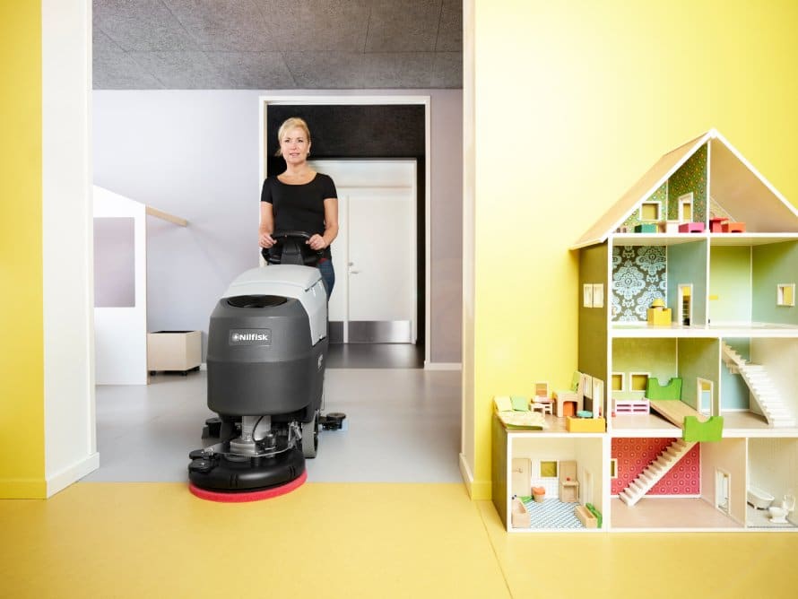 Nilfisk SC401 Autorécureuse accompagnée compacte – Image 8
