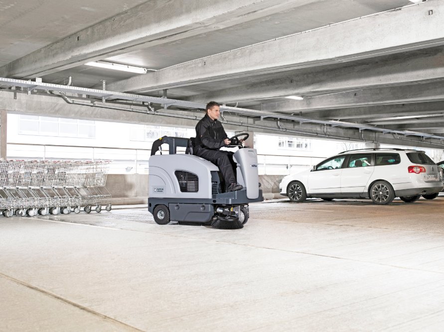 Nilfisk SW4000 Balai mécanique autoporté – Image 7