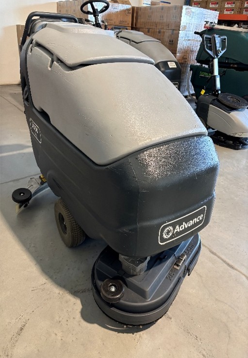 Advance SC750 Grande autorécureuse accompagnée usage – Image 3